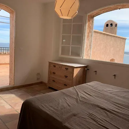 Propriete Des Cistes - Magnifique Vue Panoramique Sur La Et Sur L'iles D'hyeres Piscine Privative Villa Hyères